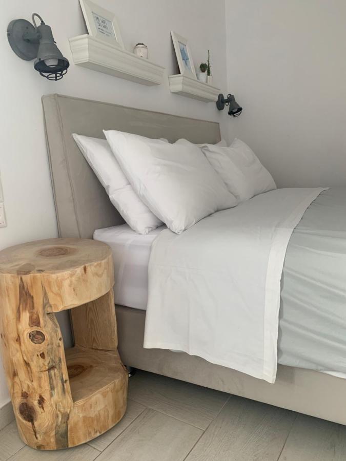 Gigi Rooms Poros Town Eksteriør billede