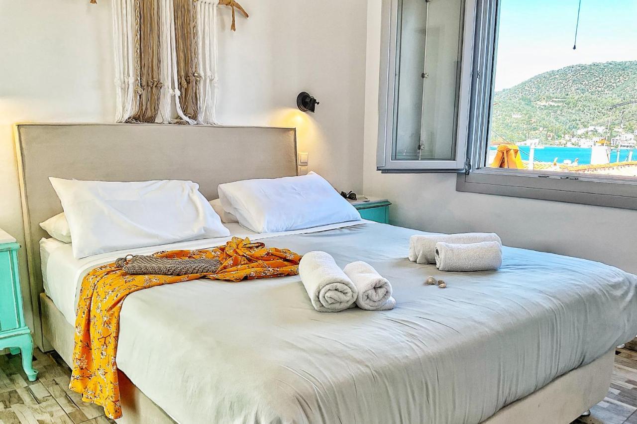 Gigi Rooms Poros Town Eksteriør billede