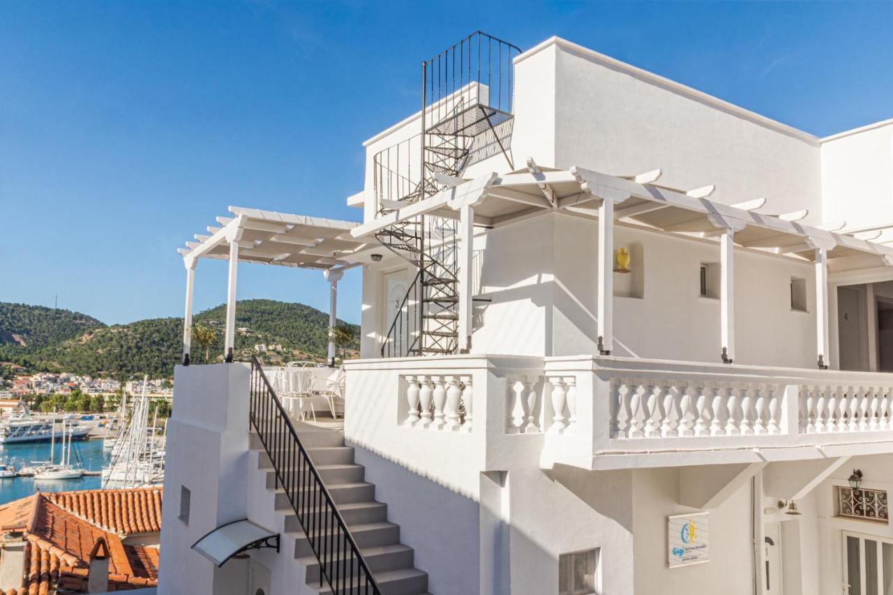 Gigi Rooms Poros Town Eksteriør billede